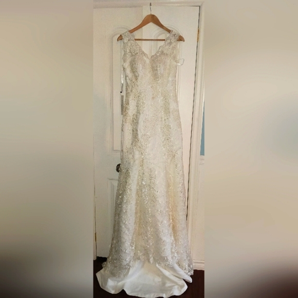 New Bally Bridal Mermaid Wedding Dress Size 2 - Picture 4 of 10